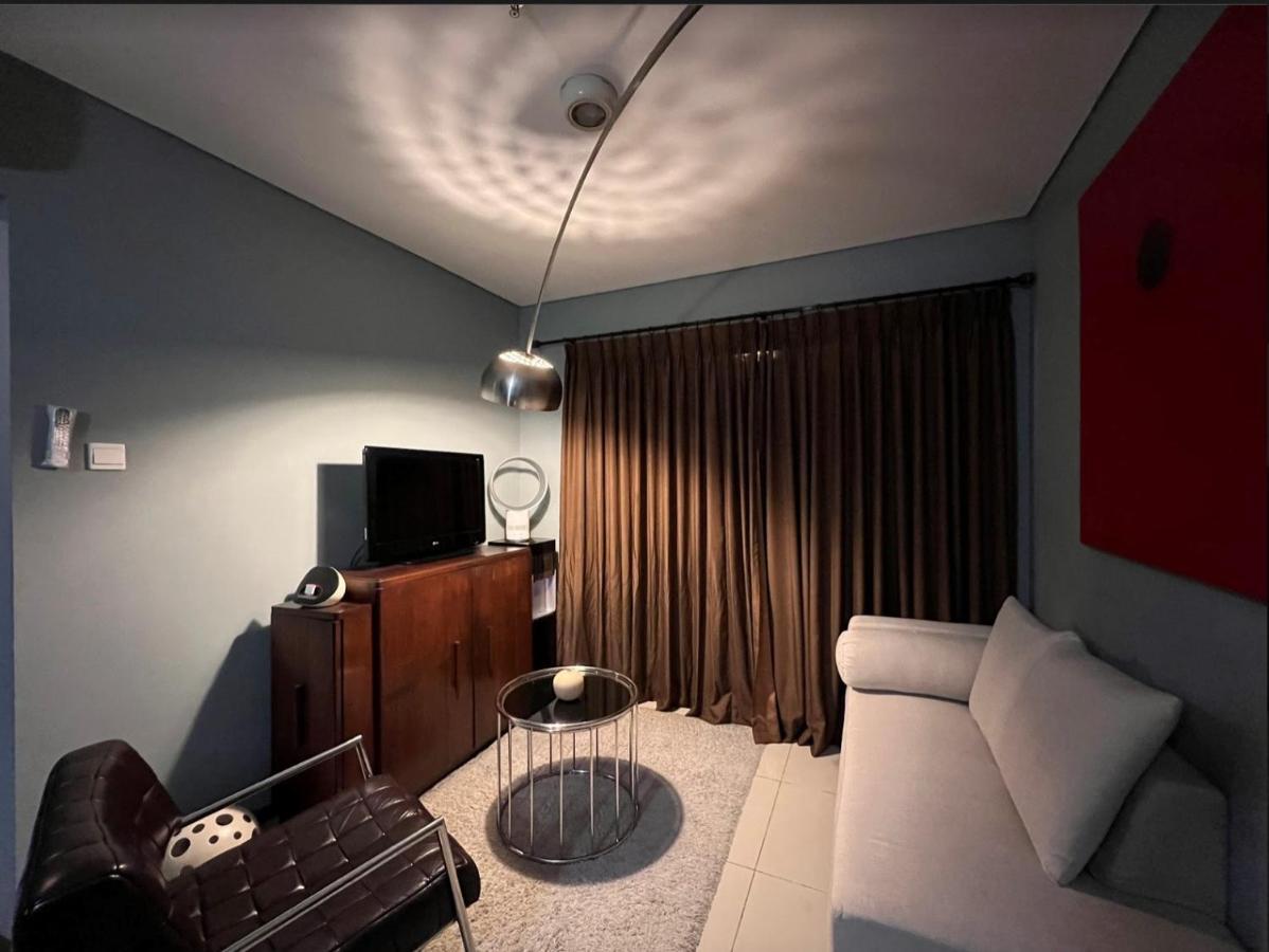 2 Bedrooms - Thamrin Executive Apartment At Jakarta Center Exterior foto
